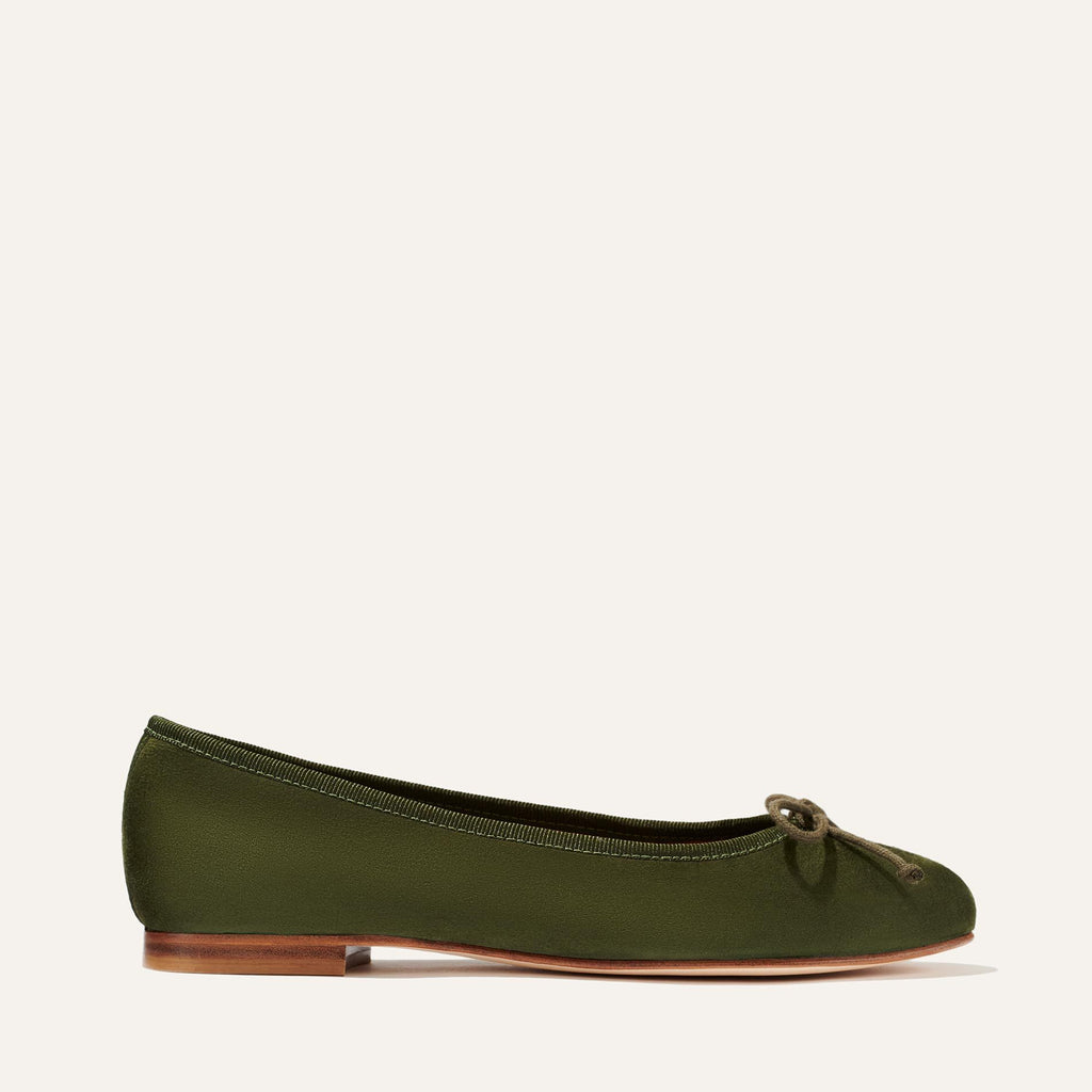 Demi-olive suede