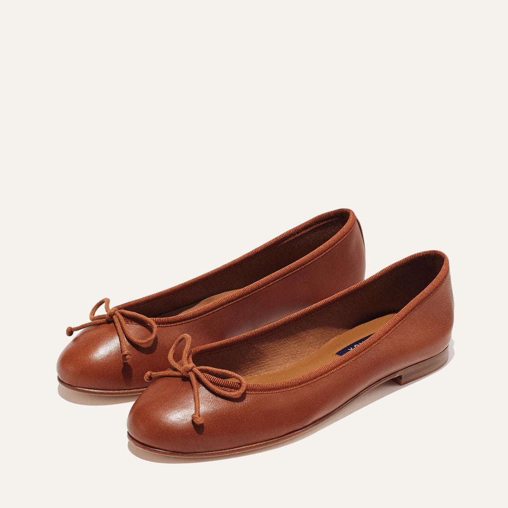 Demi-saddle