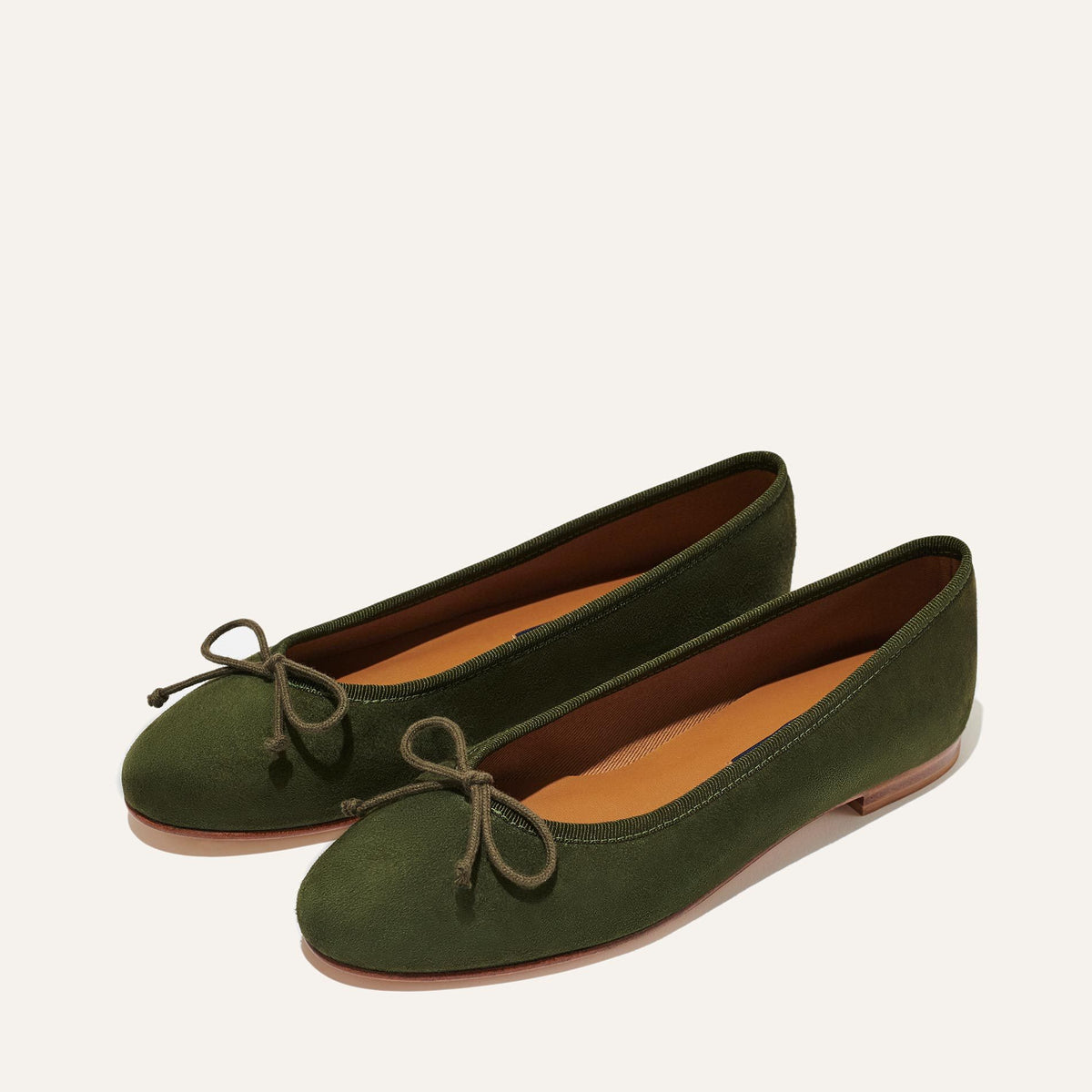 Demi-olive suede