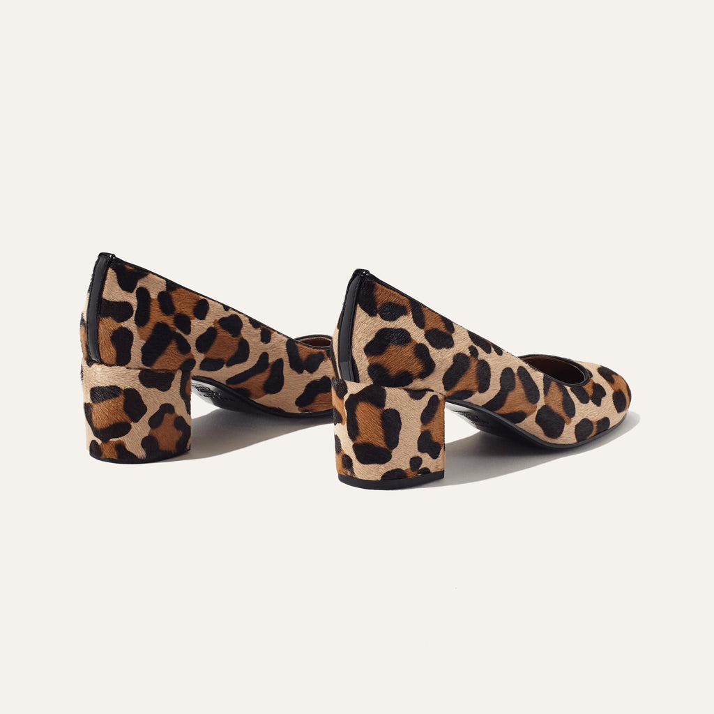 Heel-leopard