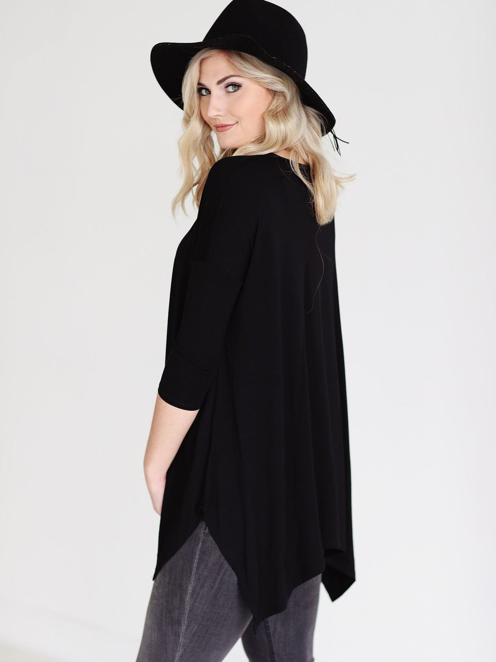 Black Dlmn Handkerchief Top