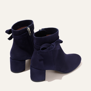 Boot-navy suede